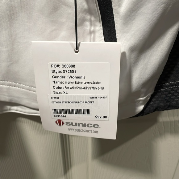 Sunice Golf Jacket - Picture 6 of 8